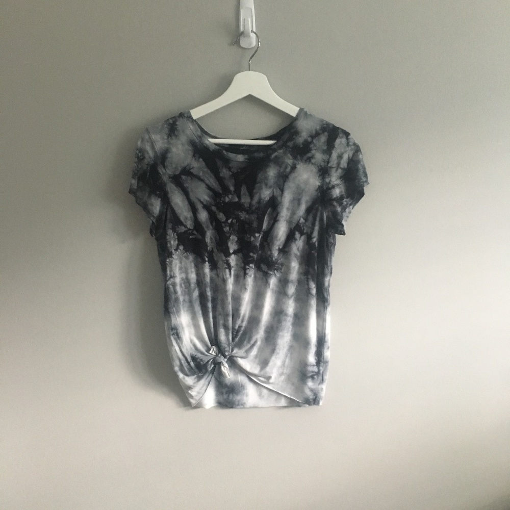 American Eagle Tie Dye Tie Front Tee #255